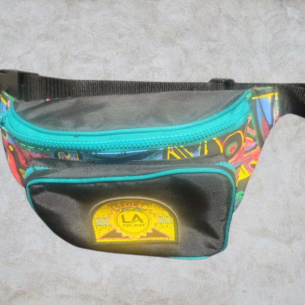 L.A. Gear Black and Teal Fanny Pack
